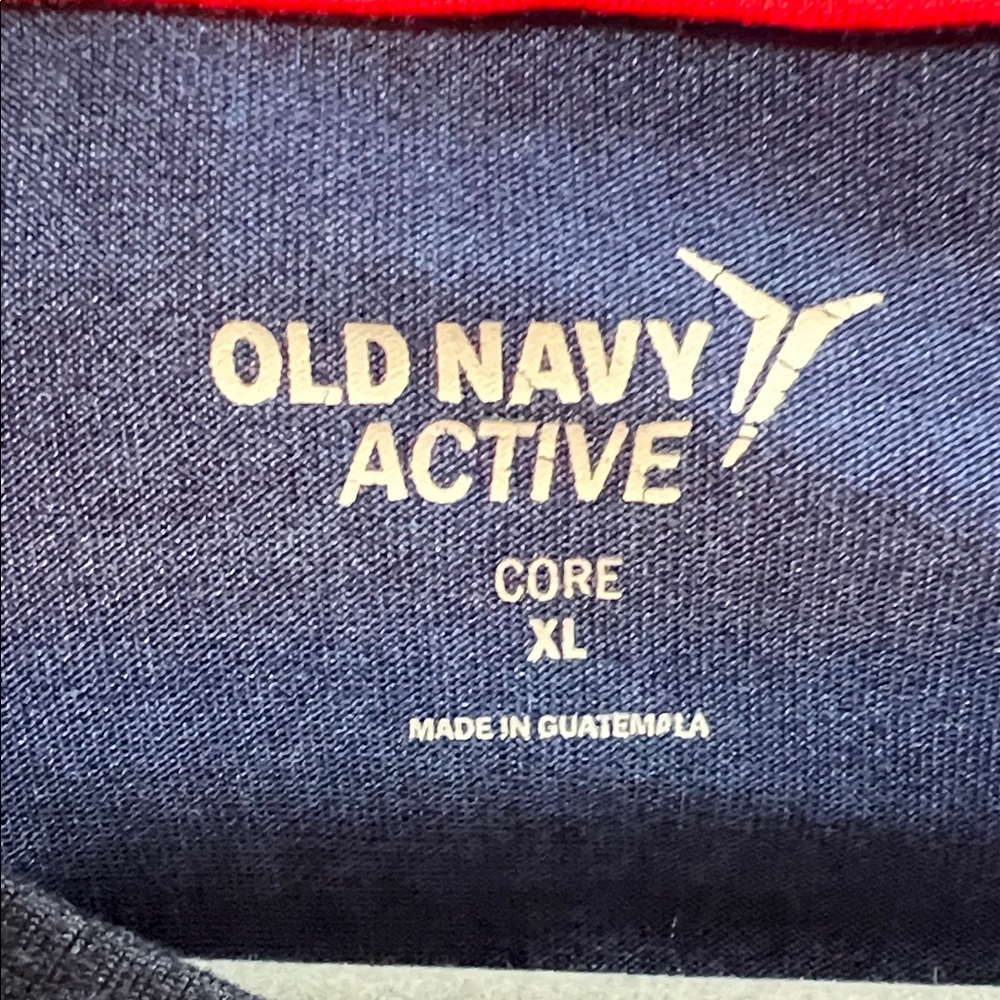 Old Navy Gradient Sleeveless Top - Navy, White, Red - Picture 4 of 4